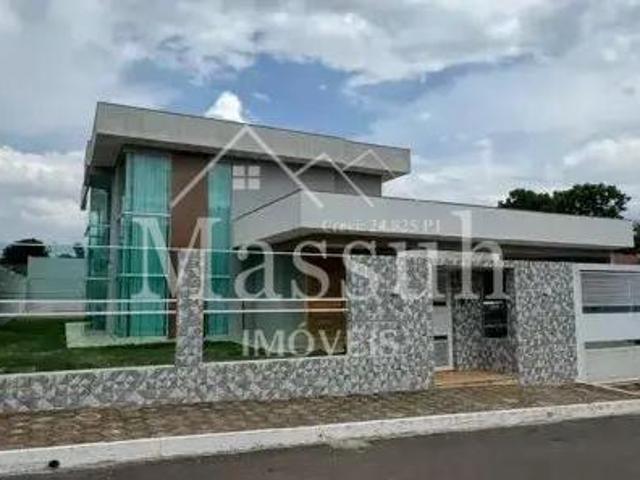 CASA DE ALTO PADRÃO COM 5 SUÍTES E MEZANINO NO CONDOMÍNIO LA FONT DF 250 – PARANOÁ