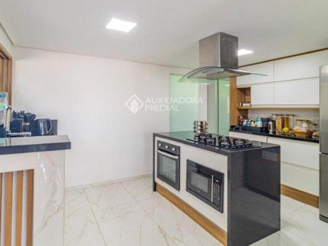 CASA DE ALTO PADRÃO COM LAZER COMPLETO GUAÍBA PARQUE 35