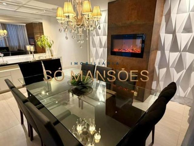 Casa de Alto Padrão de 355 m² à Venda com 1 Suíte e Vista Definitiva no Santa Lúcia, Belo Horizonte