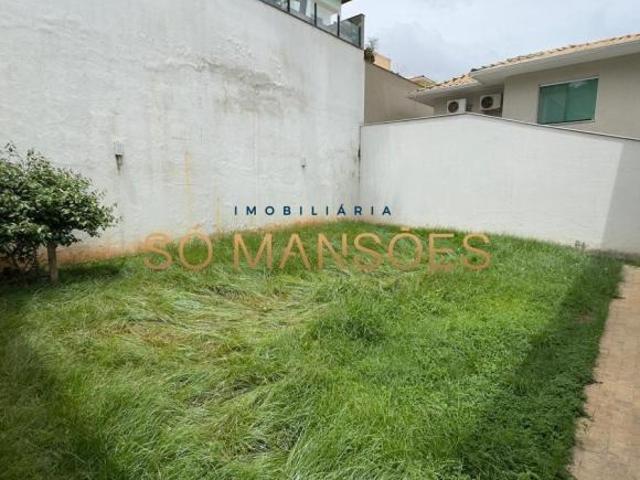 Casa de Alto Padrão de 371 m² à Venda com 3 Suítes e Espaço Gourmet no Condomínio Fazendas da Serra