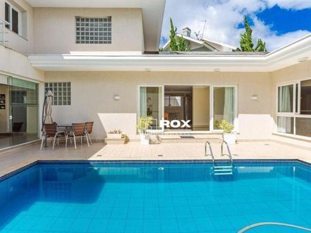Casa de Alto Padrão em Condomínio fechado com 4 suítes à venda no Pilarzinho em Curitiba/PR