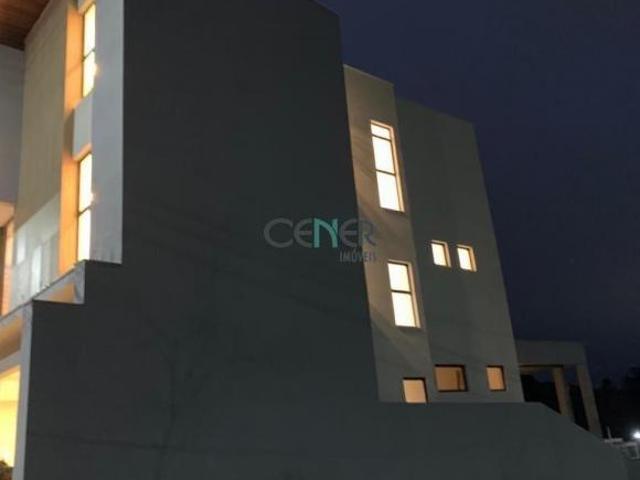 Casa de Alto Padrão em condomínio fechado em Juiz de Fora MG