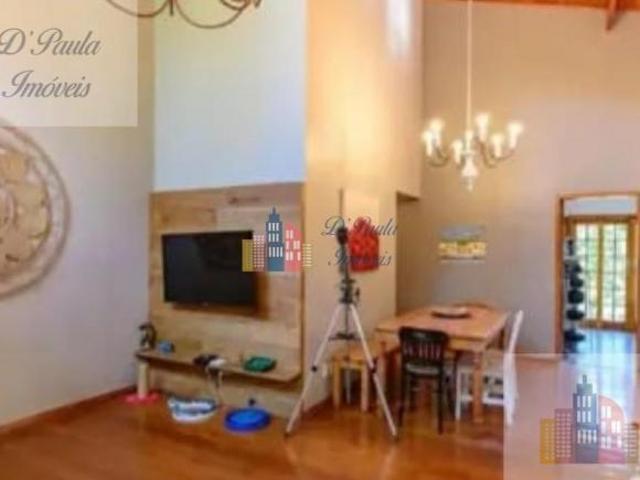 Casa de alto padrão em condomínio na Granja Viana, Cotia SP: 4 quartos, 2 suítes, 2 salas, 4 banheir