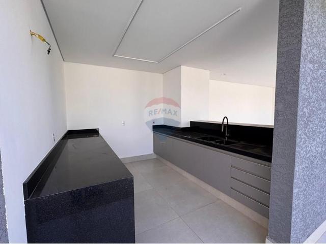 Casa de alto padrão para locação em condomínio fechado em Bragança Paulista SP