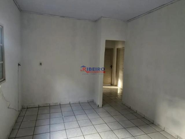 Casa de aluguel no Bairro Pio Gomes
