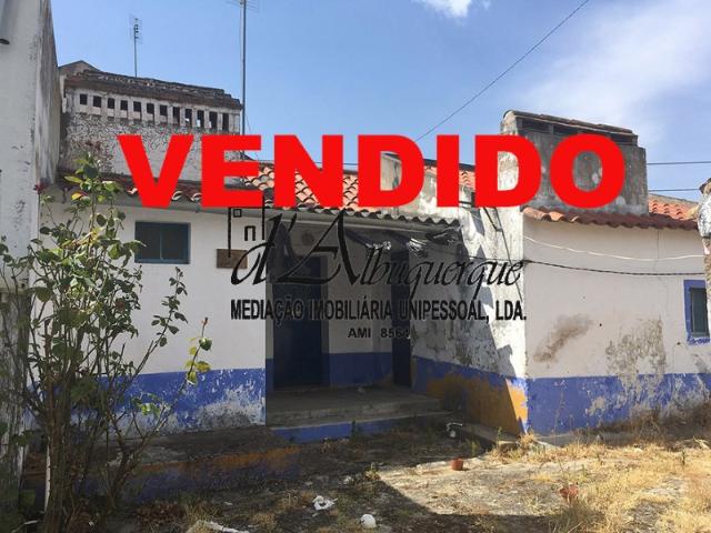 Casa de campo c/ terreno