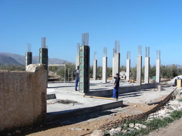 Casa de campo con licencia para construir caducada pero no. 150m² Salar