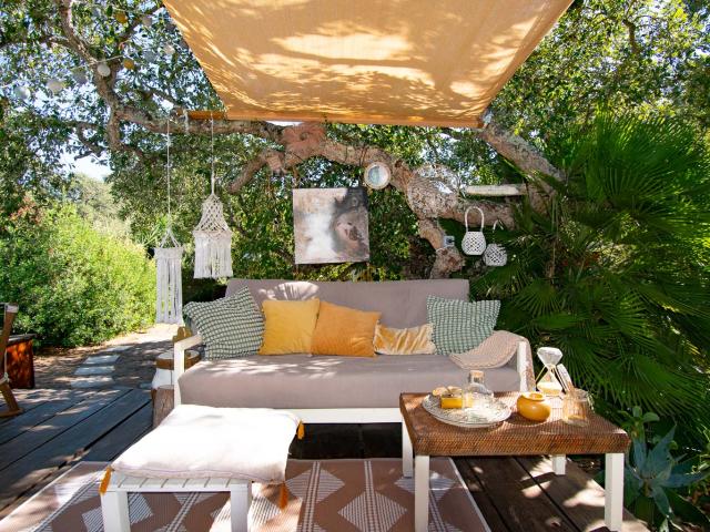 Casa de campo con negocio de glamping en venta en Chiclana ID p3h7u