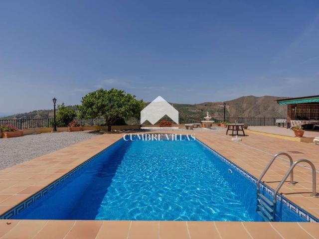Casa de campo de alto standing de 138 m2 en venta Almuñécar, España