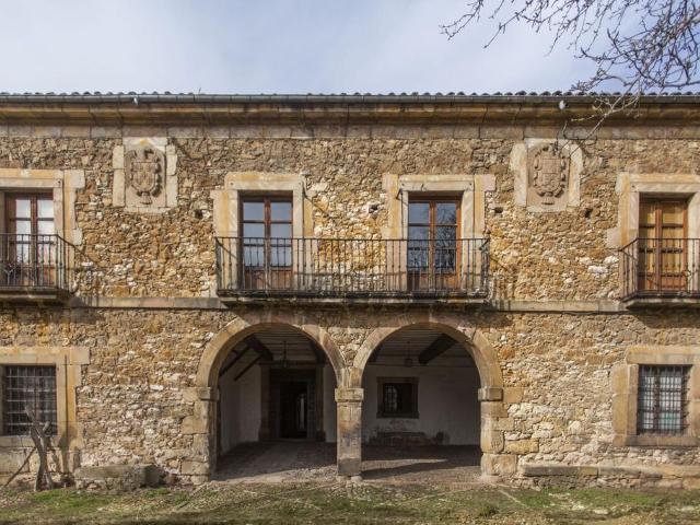 Casa de campo de alto standing de 1690 m2 en venta Noreña, España