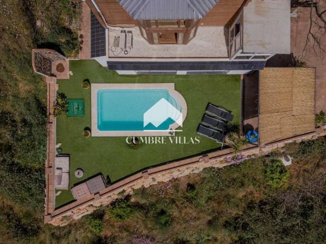 Casa de campo de alto standing de 181 m2 en venta Almuñécar, Andalucía