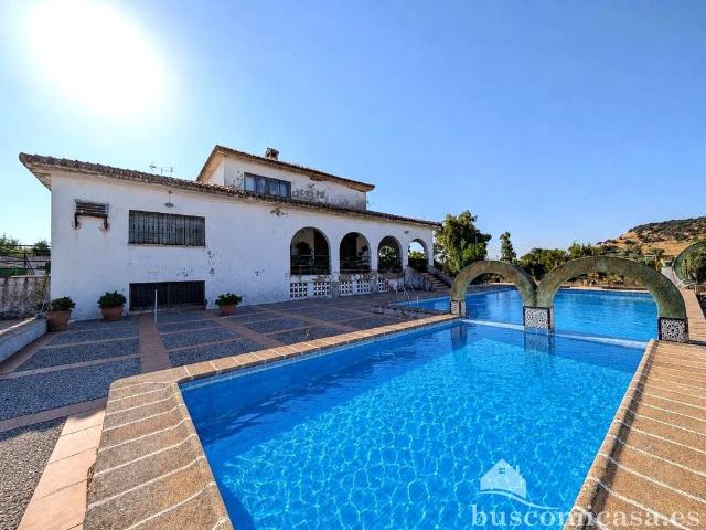 Casa de campo de alto standing de 224 m2 en venta Linares, España