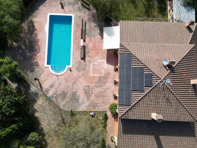 Casa de campo de alto standing de 248 m2 en venta Vilanova i la Geltrú, España