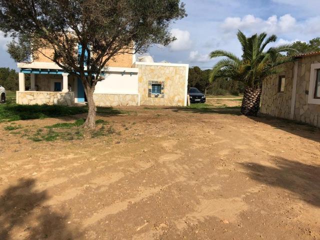 Casa de campo de alto standing de 300 m2 en venta Formentera, España