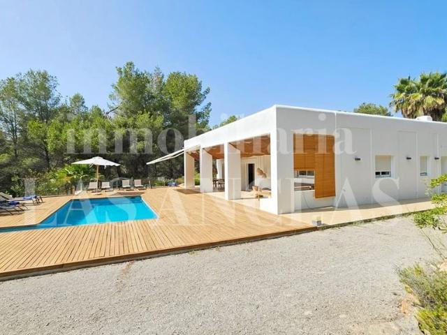 Casa de campo de alto standing de 301 m2 en venta Santa Eulalia del Río, España