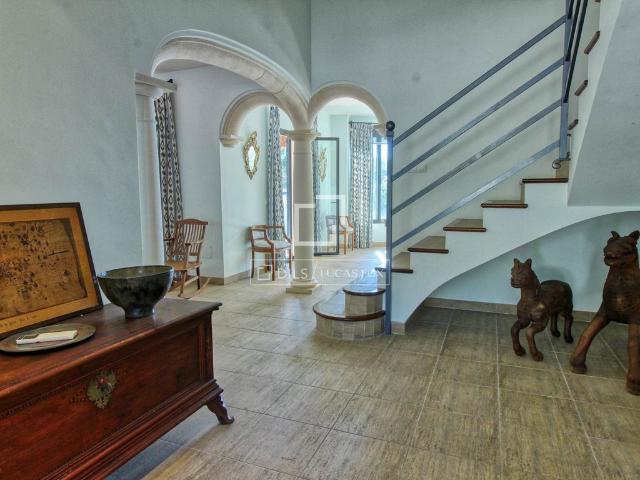 Casa de campo de alto standing de 327 m2 en alquiler San Telmo, Baleares