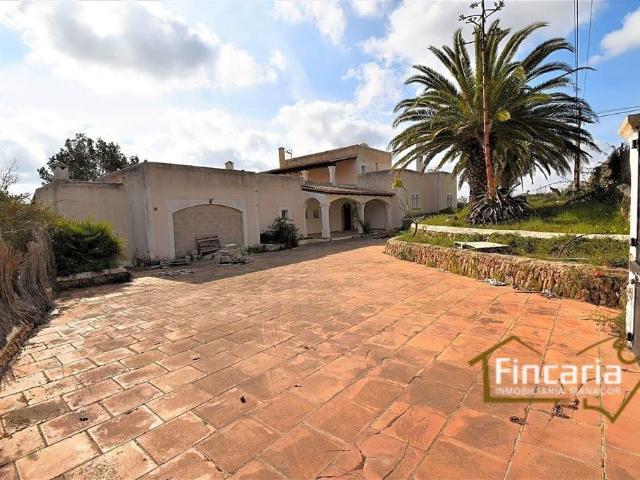 Casa de campo de alto standing de 452 m2 en venta s'Horta, Baleares