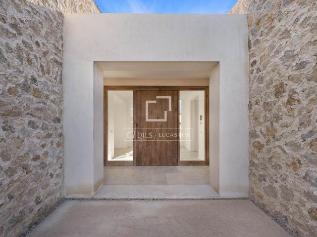 Casa de campo de alto standing de 4 dormitorios en venta Canyamel, España