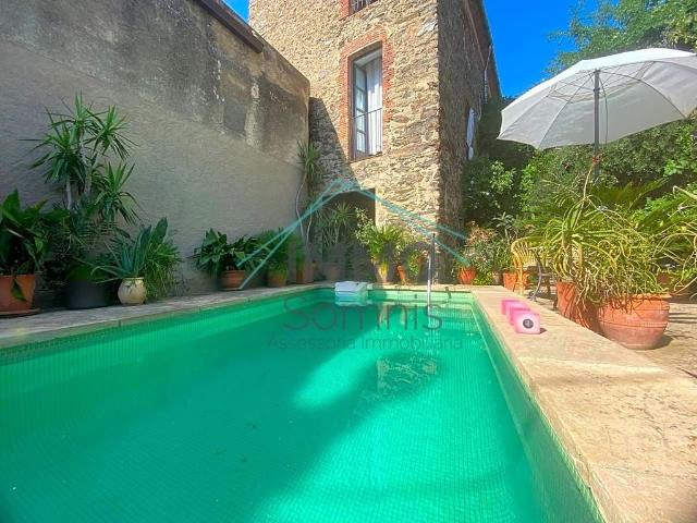 Casa de campo de alto standing de 620 m2 en venta Espolla, España