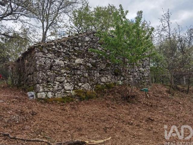 Casa de Campo em Aldeias e Mangualde da Serra de 40,00 m²