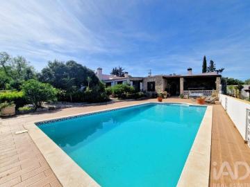 Casa / Villa T5 em Santa Bárbara de Nexe de 265 m²