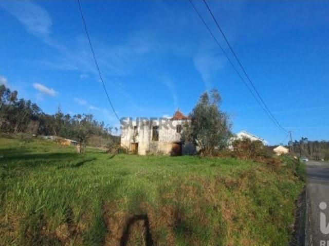 Casa de Campo em Santiago e São Simão de Litém e Albergaria dos Doze de 60 m²