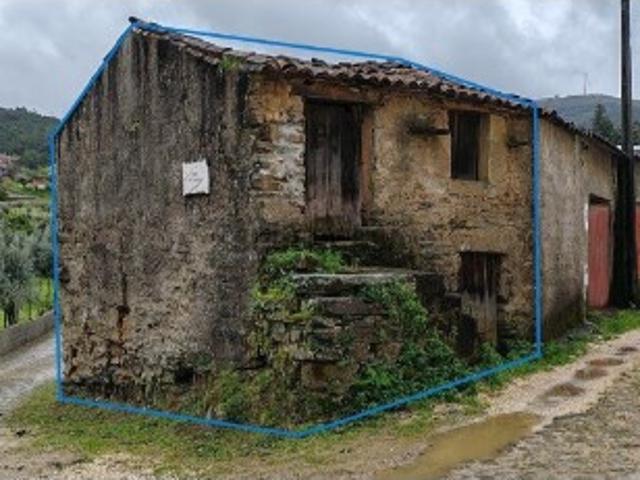 Casa de Campo em Troviscal de 30 m²