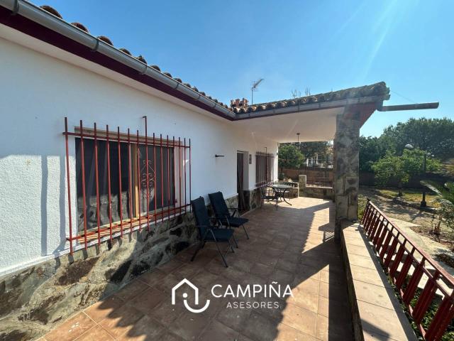 Casa de campo en Beas