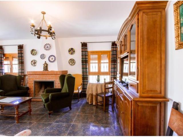 ? CASA DE CAMPO EN GÉRGAL ALMERÍA ? Parcela de 13.507 m2 | ? Vivienda principal de 300 m2 | ? A ta