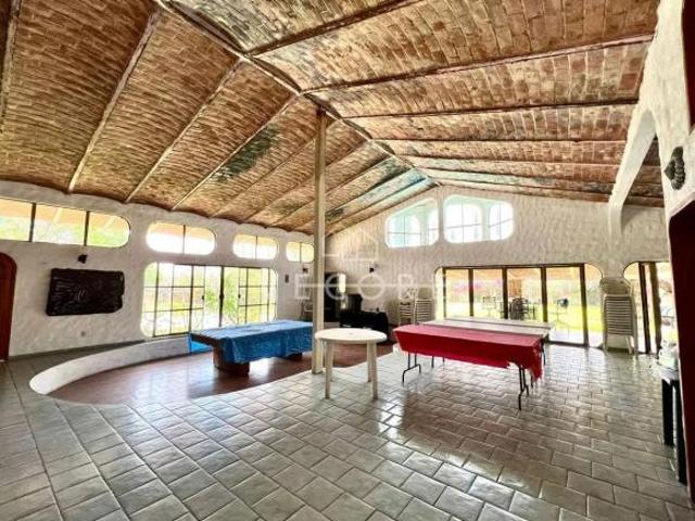 CASA DE CAMPO EN LA CALERA VALLE DE LOS OLIVOS, TLAJOMULCO DE ZUÑIGA