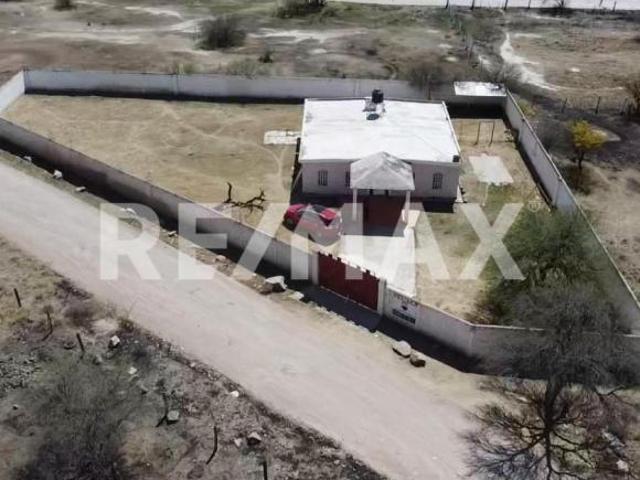 Casa de campo en venta con terreno amplio a 15 min de la CD 4