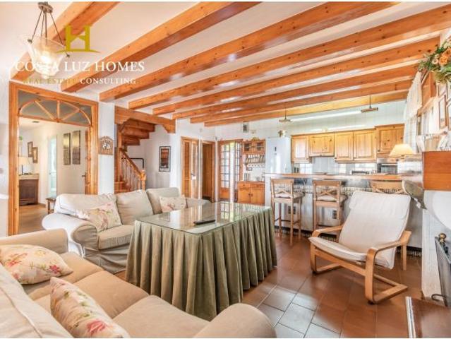 Casa de campo en Venta en Benaocaz, Cádiz