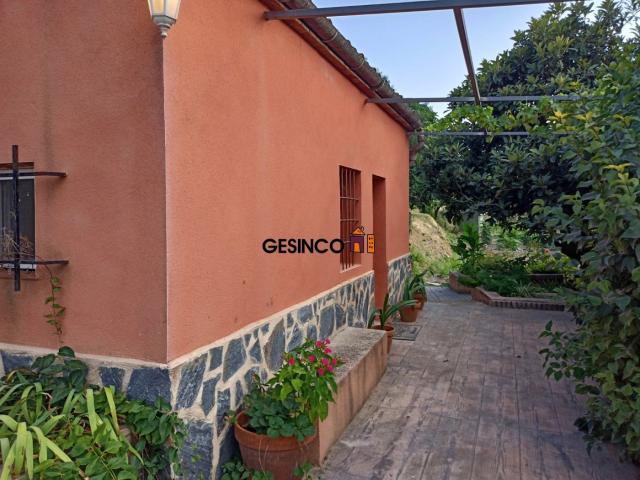 CASA DE CAMPO EN VENTA EN BOCAIRENT