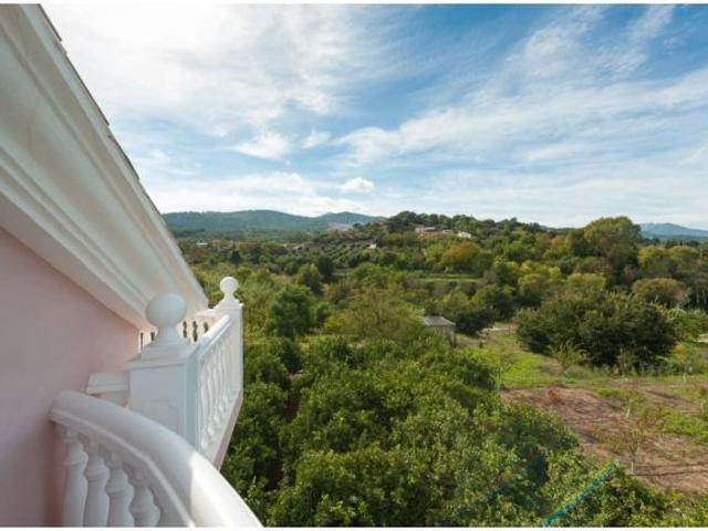 Casa de campo en Venta en Coín, Málaga