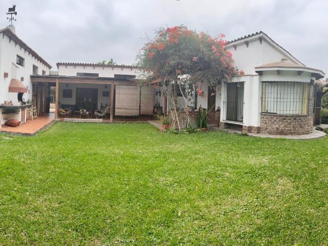 Casa de Campo en Venta