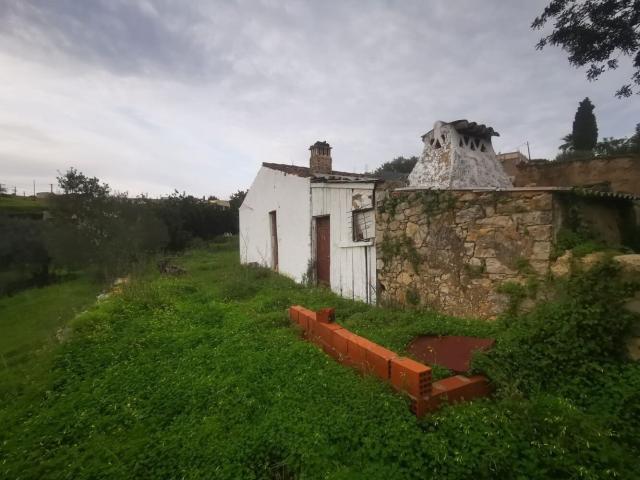 Casa de campo para renovar com Terreno 2700m2 2700m² Conceição e Estói