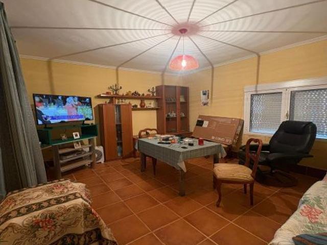 CASA DE CAMPO SEGREGADA CON PISCINA LA COQUINA