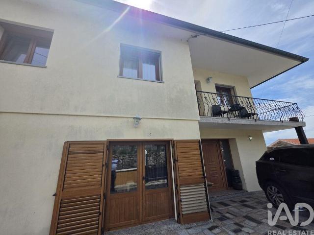 Casa de Campo T5 em Sago, Lordelo e Parada de 168 m²