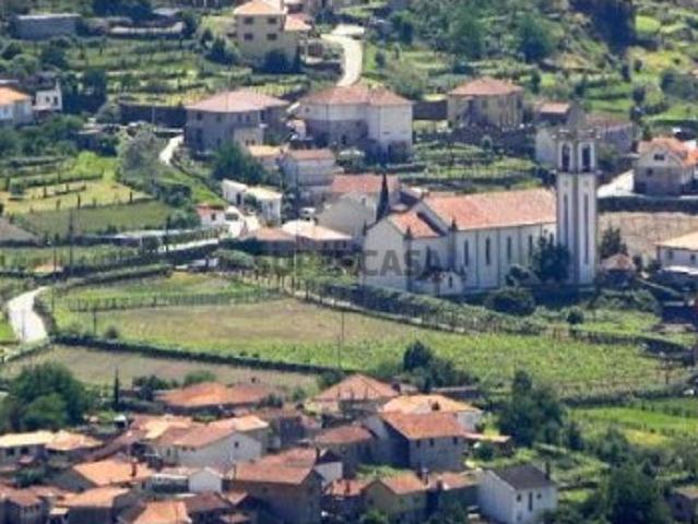 Casa de Campo t5, procura o seu refúgio numa zona de tranquilidade