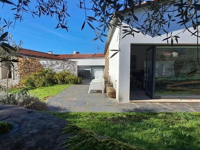Casa de Campo T6 em Real de 442,00 m² 442m² Real, de Ataíde e de Oliveira