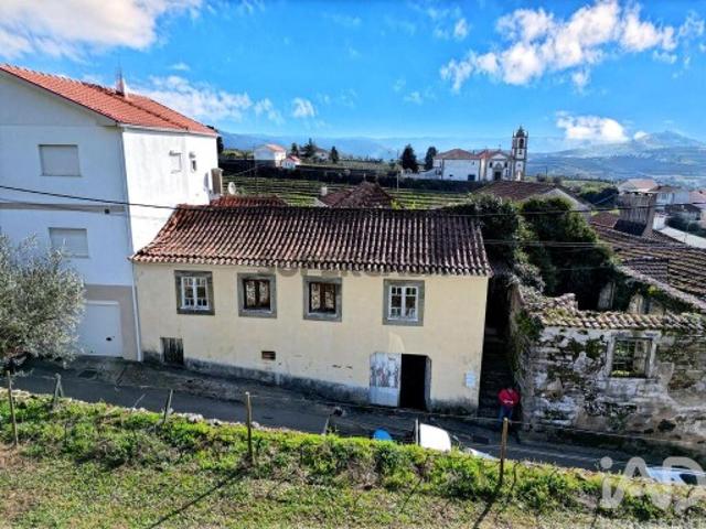 Casa de Campo T2 em Lobrigos e Sanhoane de 280 m²