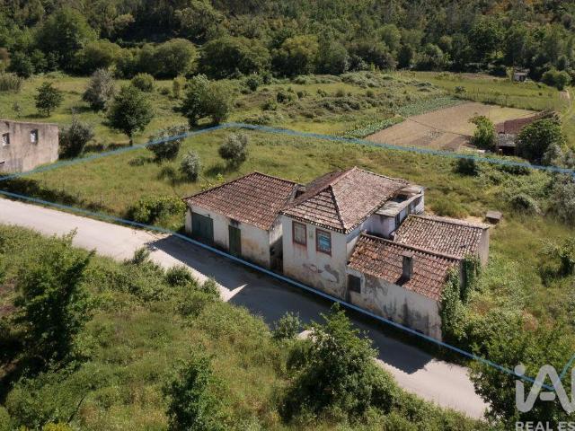 Casa de Campo T2 em Lousã e Vilarinho de 165,00 m² 165m² Serpins