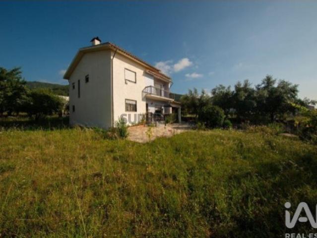 Casa de Campo T3 em Lousã e Vilarinho de 305,00 m²