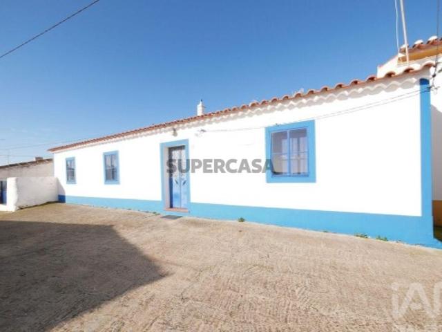 Casa de Campo T3 em São Miguel do Pinheiro, São Pedro de Solis e São Sebastião dos Carros de 329 m²