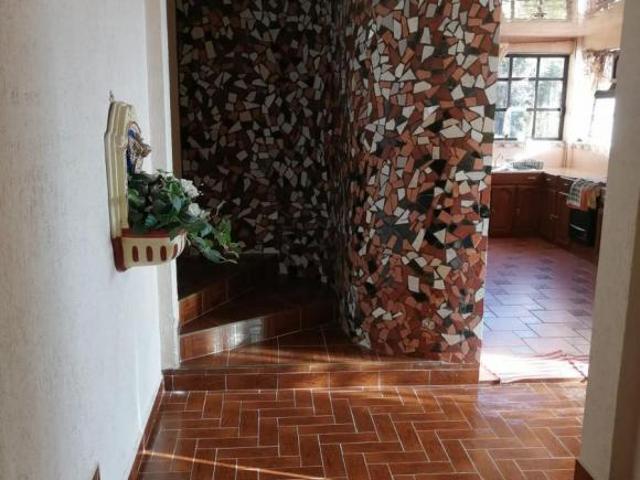 CASA DE CAMPO Y TERRENO EN VENTA