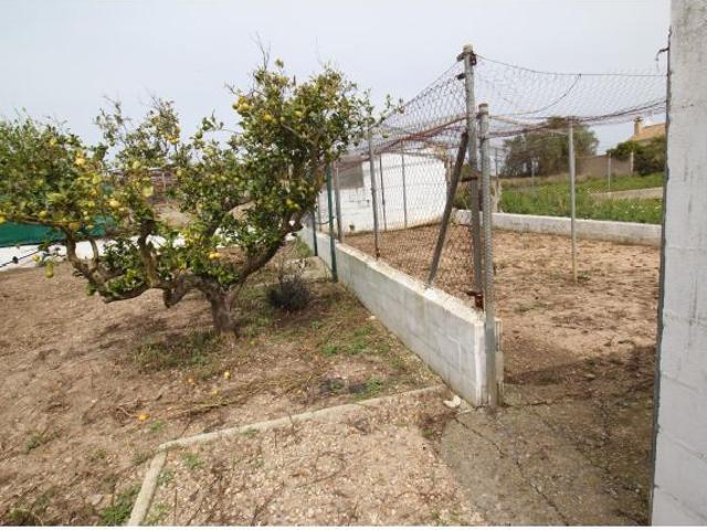 CASA DE CAMPO ZONA PAGO DEL HUMO CON 4 HAB Y 3 BAÑOS HIPOTECABLE !