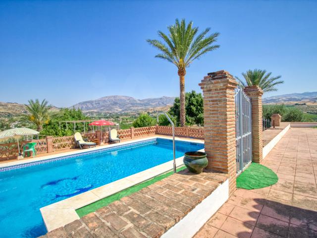 Casa de campo 3 dormitorios 1458 m2