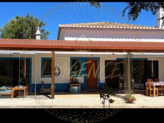 Casa de Campo 3 Quartos 6 000 m² | 10 min de Lagos | Casa. 160m² Odiáxere