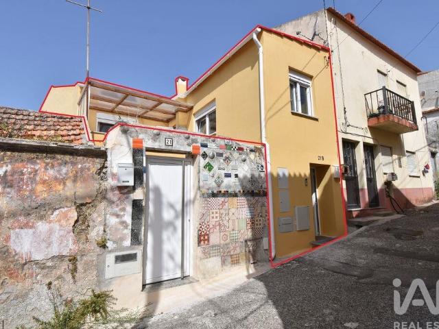Casa de Cidade T2 em Tavarede de 90,00 m²