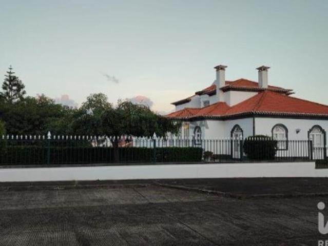 Casa de Cidade T4 em Relva de 335,00 m²
